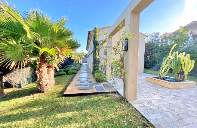 perspective-architecture-villa-dépendance-à-vendre-saint-tropez-centre