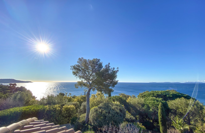 villa with panoramic sea view for sale in La Croix-Valmer