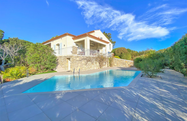 luxury villa with sea view in La Croix-Valmer, French Riviera