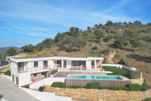 Villa contemporaine vue mer à vendre Sainte-Maxime