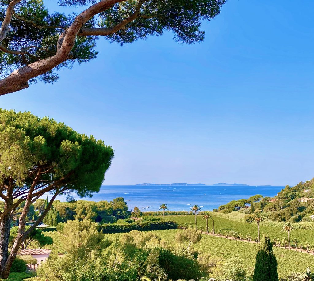Villa vue mer panoramique à pied des plages de Gigaro SaintTropez Bay Property