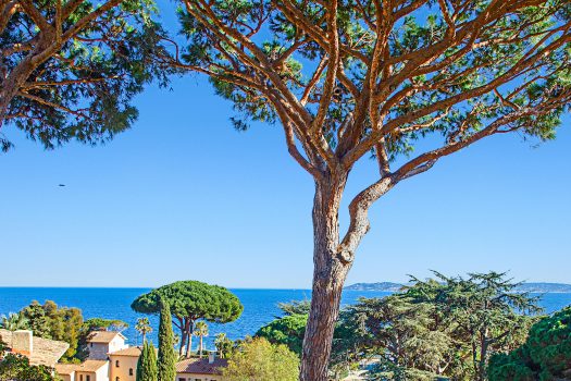 Villa vue mer à vendre à pied des plages et du centre