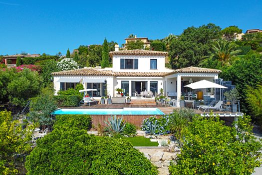 Contemporary villa for sale in Sainte-Maxime