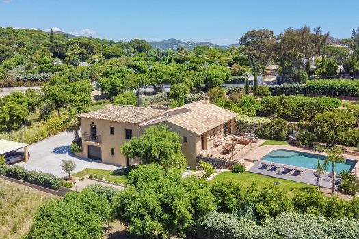 Villa rénovée à vendre à Sainte-Maxime